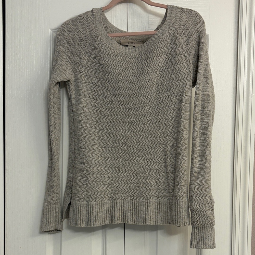 LOFT Light Gray Women's Crew Neck Sweater